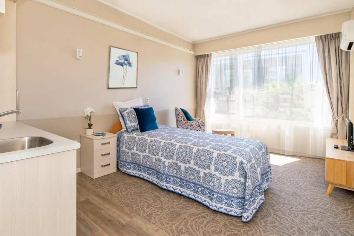 jane-winstone-retirement-village-care-home-1529