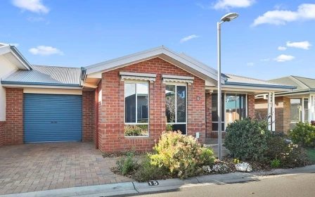 murray-halberg-retirement-village-big-enough-for-two-3513